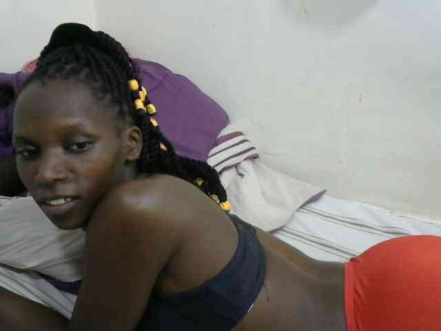 PrettyOne1 webcam