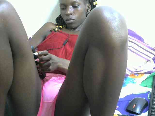PrettyOne1 webcam