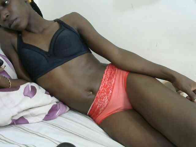 PrettyOne1 webcam