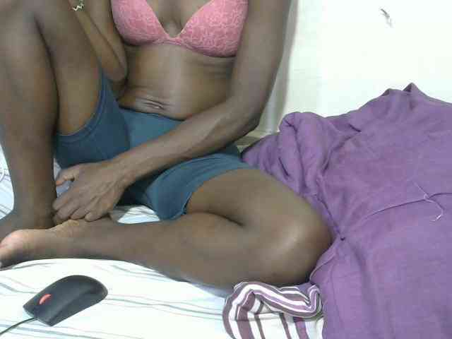 PrettyOne1 webcam
