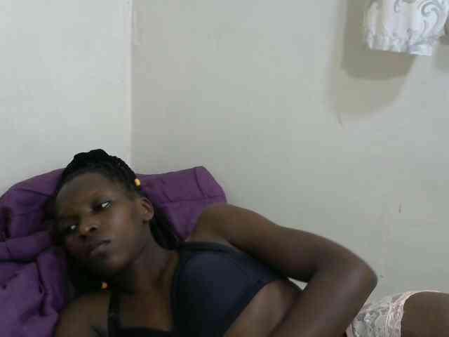 PrettyOne1 webcam