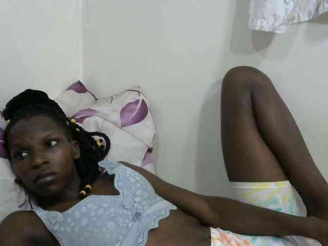 PrettyOne1 webcam