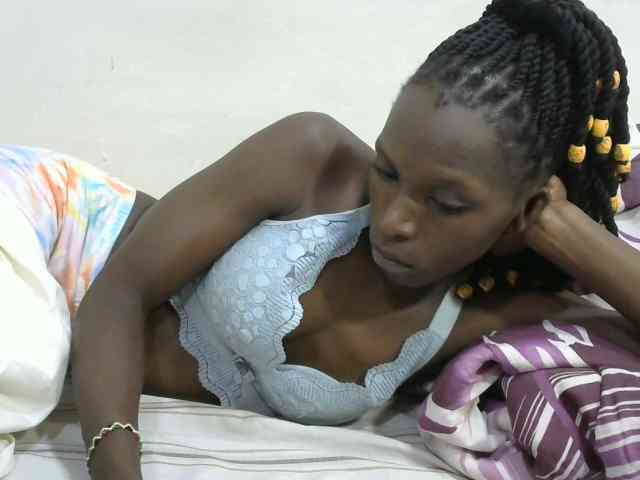 PrettyOne1 webcam