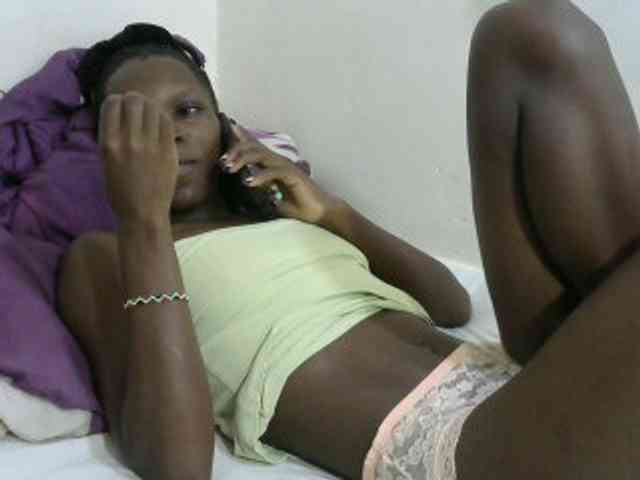 PrettyOne1 webcam