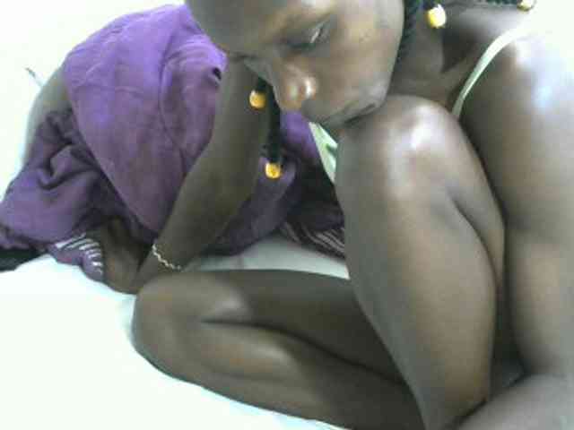 PrettyOne1 webcam