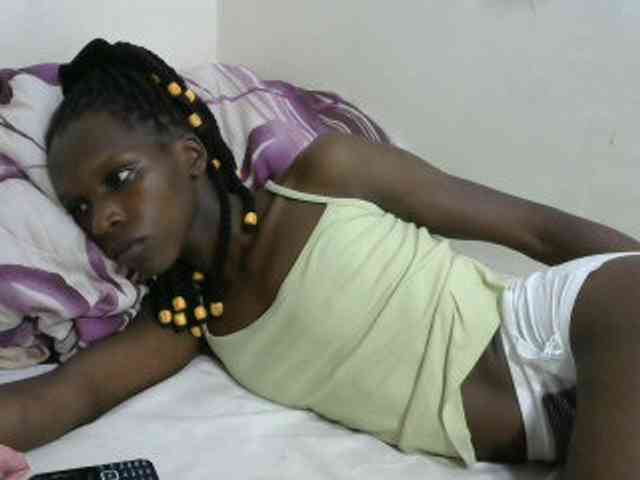 PrettyOne1 webcam