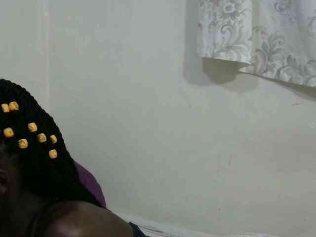 PrettyOne1 webcam