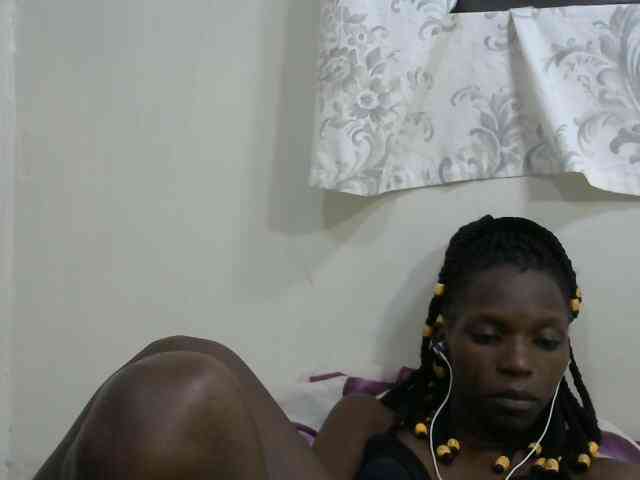PrettyOne1 webcam