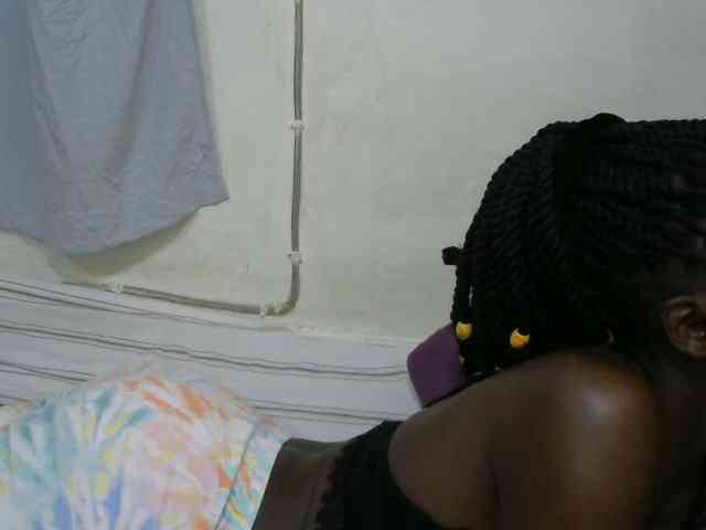 PrettyOne1 webcam