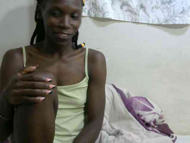 PrettyOne1 webcam