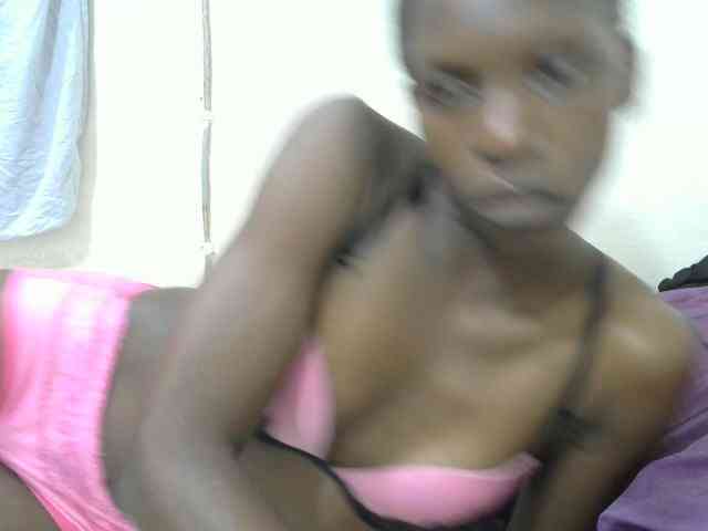 PrettyOne1 webcam