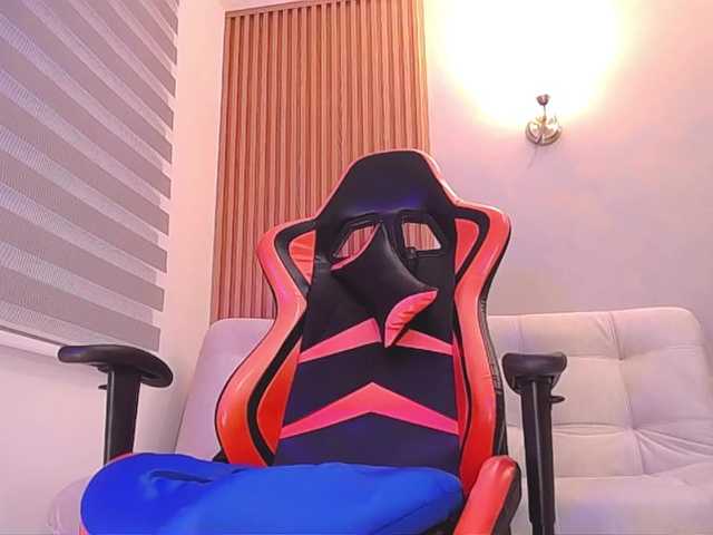 Sthecatha's BongaCams show and profile