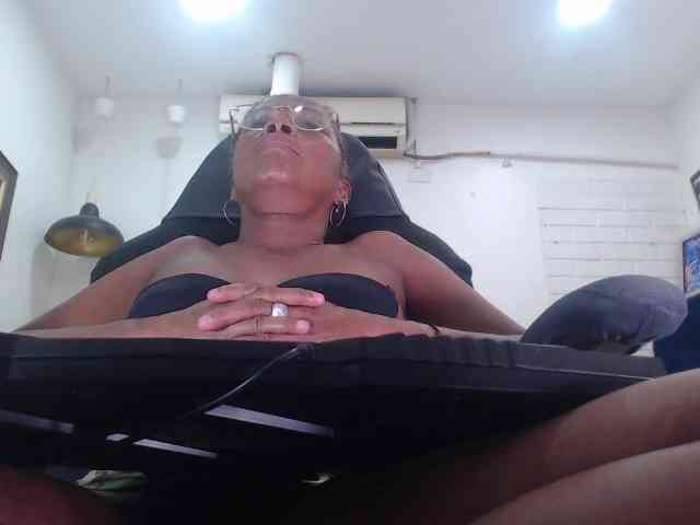 Jennyflamehot webcam