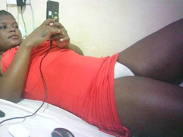 Hairy-ebony-couple live cam on BongaCams