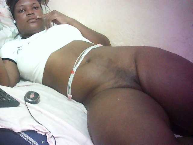 Hairy-ebony-couple live cam on BongaCams