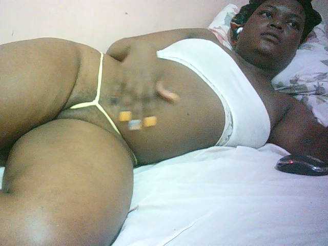 Hairy-ebony-couple live cam on BongaCams