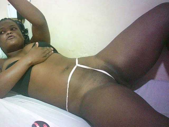 Hairy-ebony-couple live cam on BongaCams