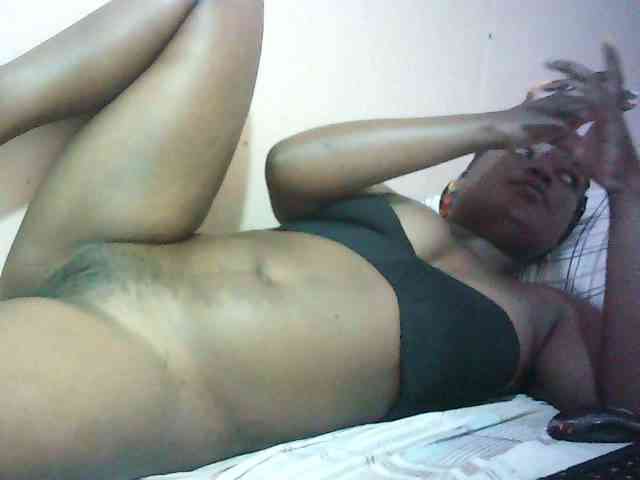 Hairy-ebony-couple webcam