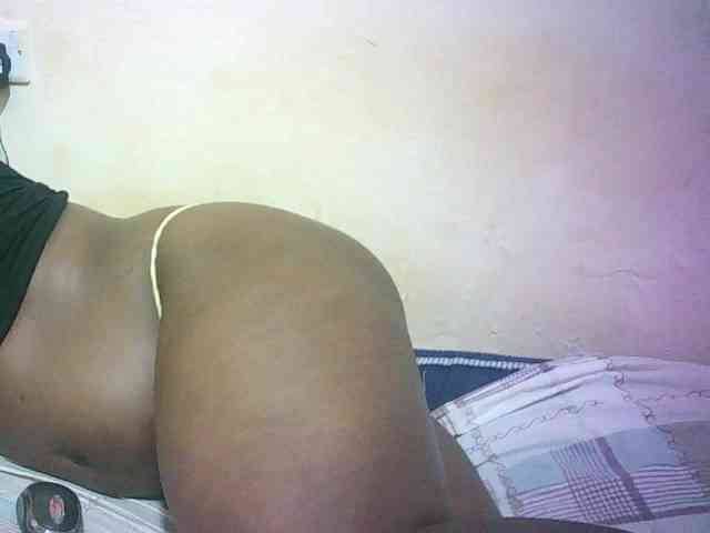 Hairy-ebony-couple webcam