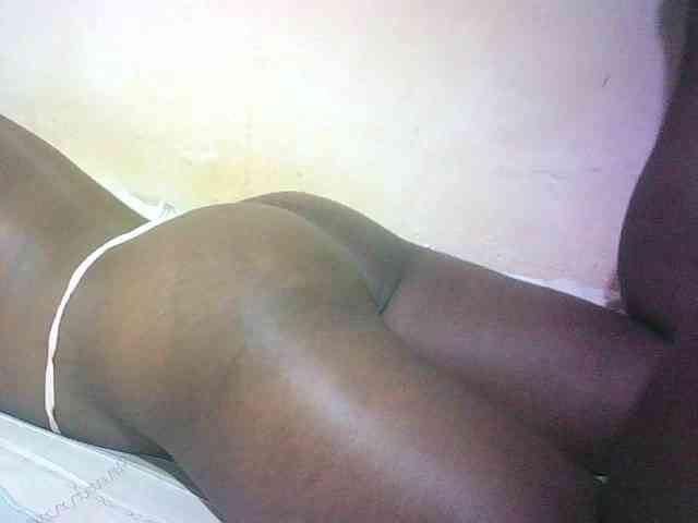 Hairy-ebony-couple
