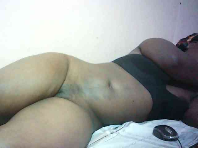 Hairy-ebony-couple webcam