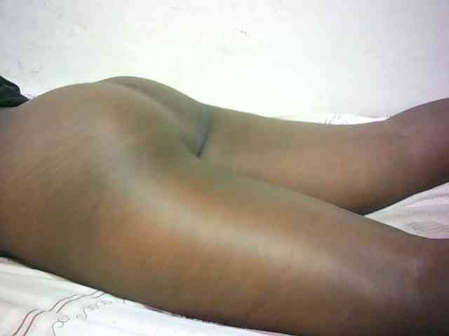 Hairy-ebony-couple webcam