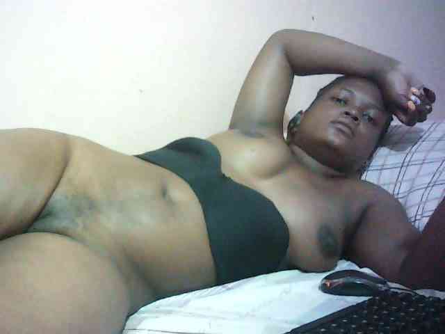 Hairy-ebony-couple webcam
