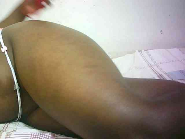 Hairy-ebony-couple webcam