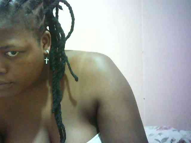 Hairy-ebony-couple webcam