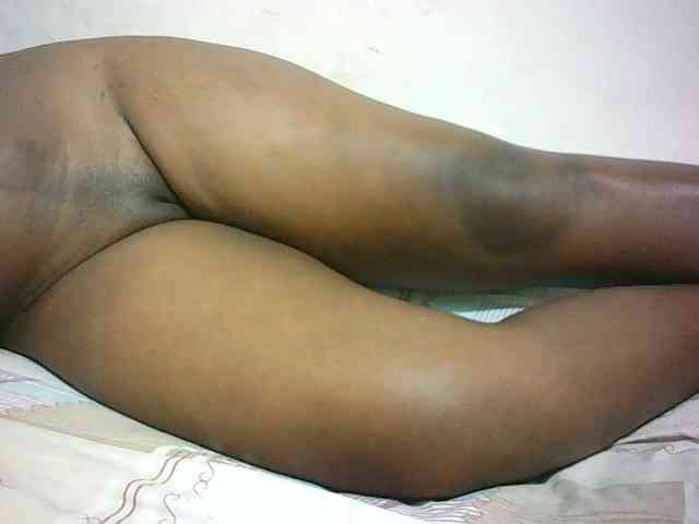 Hairy-ebony-couple webcam