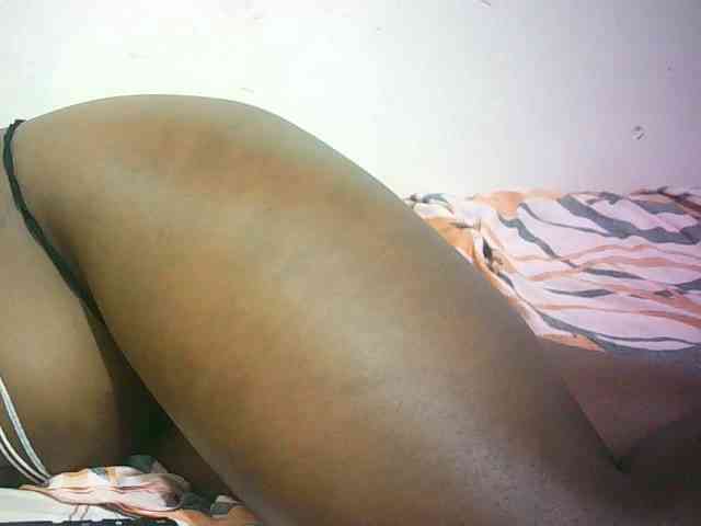 Hairy-ebony-couple webcam
