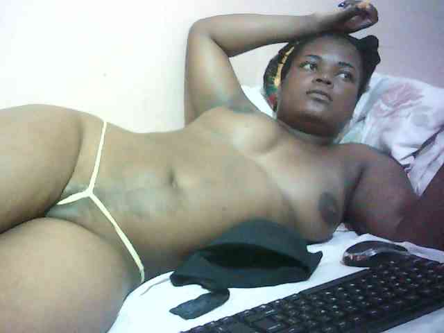 Hairy-ebony-couple webcam