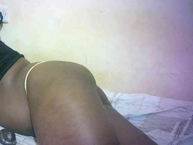 Hairy-ebony-couple webcam