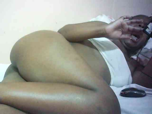 Hairy-ebony-couple webcam