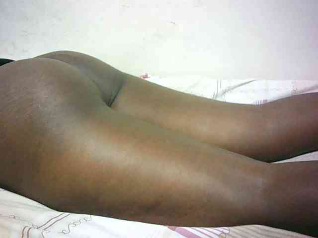 Hairy-ebony-couple webcam
