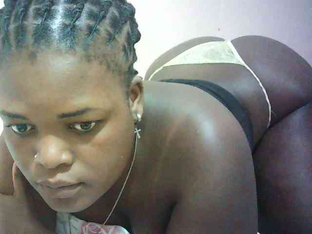 Hairy-ebony-couple webcam