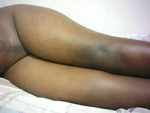 Hairy-ebony-couple webcam
