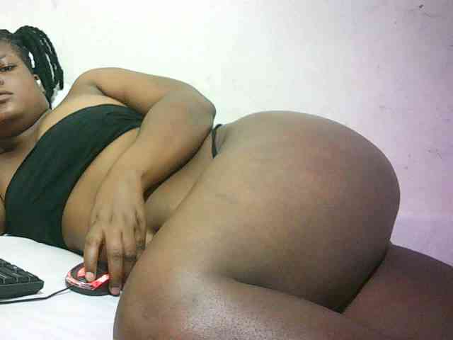 Hairy-ebony-couple webcam