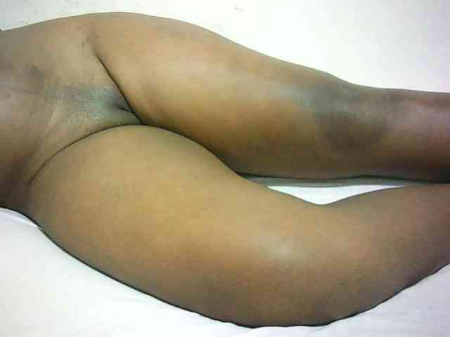 Hairy-ebony-couple webcam