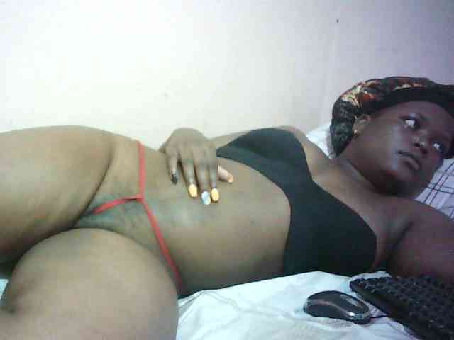 Hairy-ebony-couple webcam