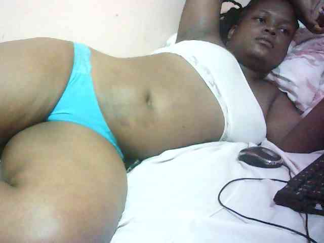 Hairy-ebony-couple webcam