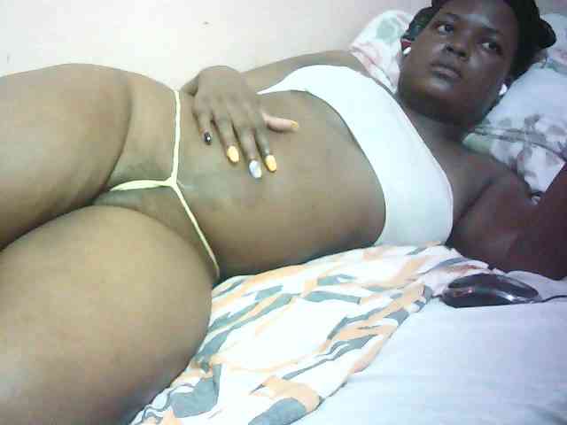 Hairy-ebony-couple webcam