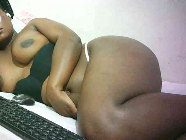 Hairy-ebony-couple webcam