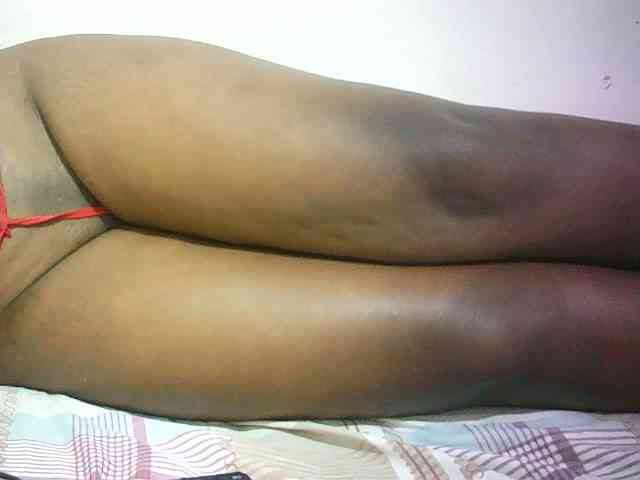 Hairy-ebony-couple webcam