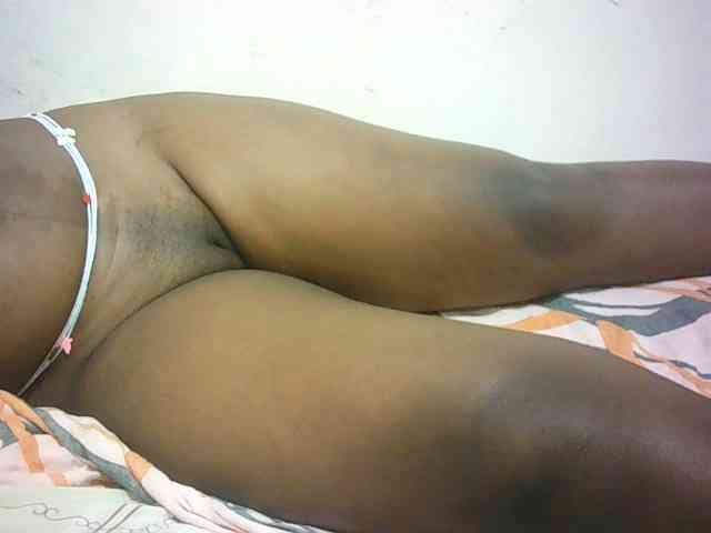 Hairy-ebony-couple webcam