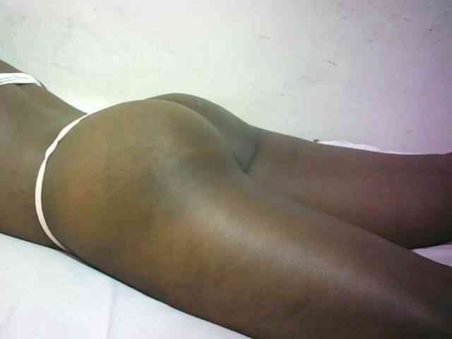 Hairy-ebony-couple webcam