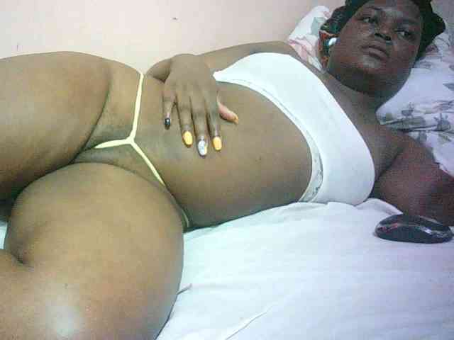 Hairy-ebony-couple webcam