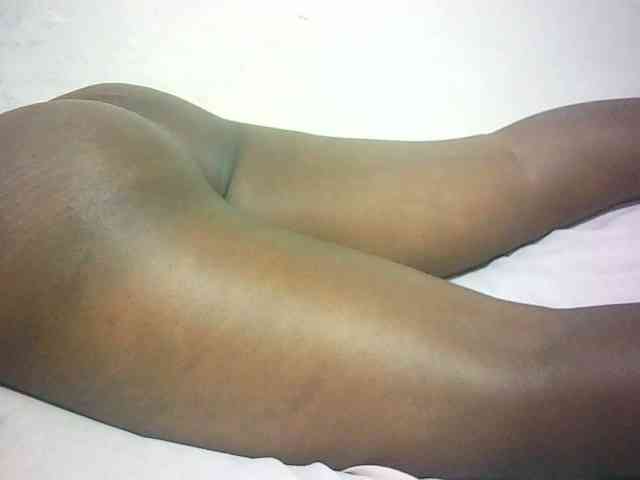 Hairy-ebony-couple webcam
