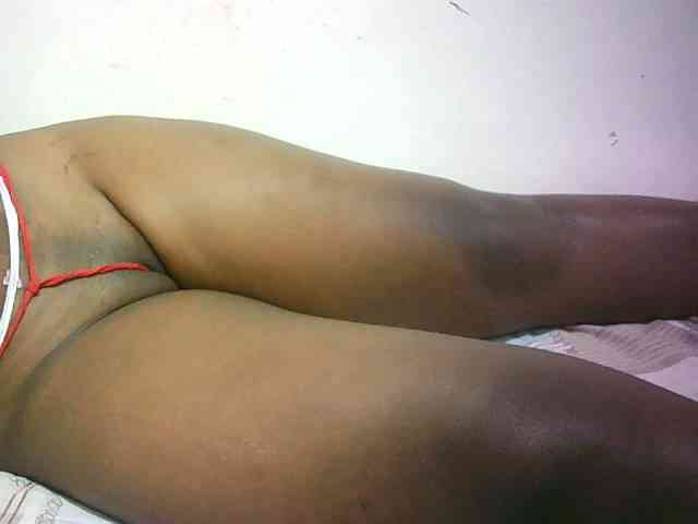 Hairy-ebony-couple webcam