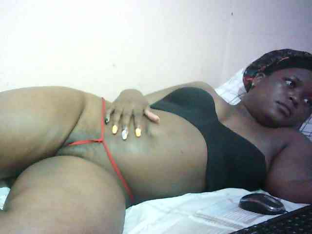 Hairy-ebony-couple webcam